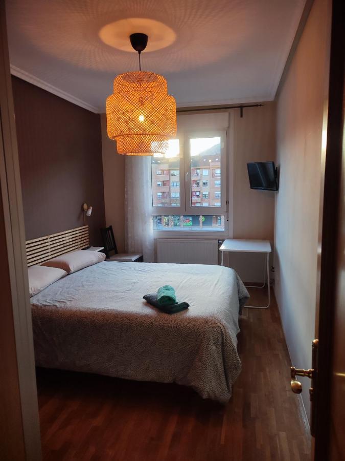 Allotjament en família Alberto Astur Privadas Mas Cocina Compartida Oviedo